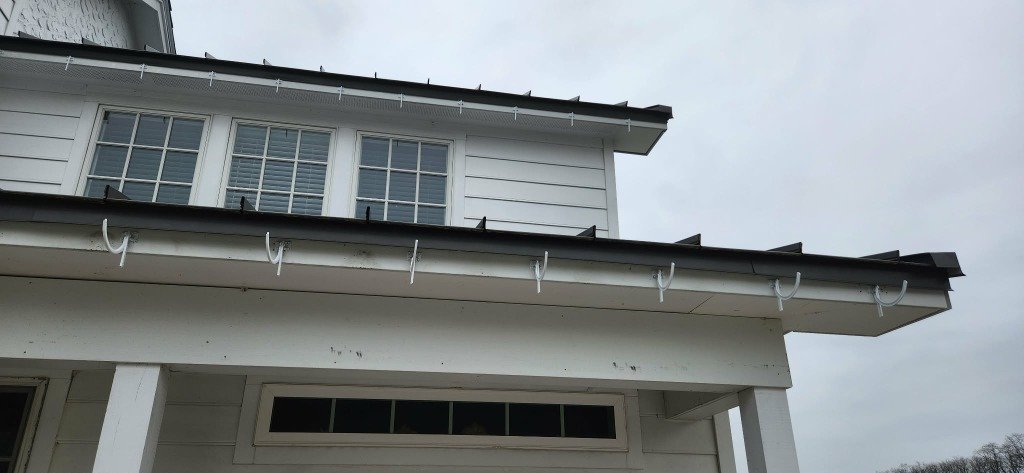 What Happens During a Professional Roof Inspection?